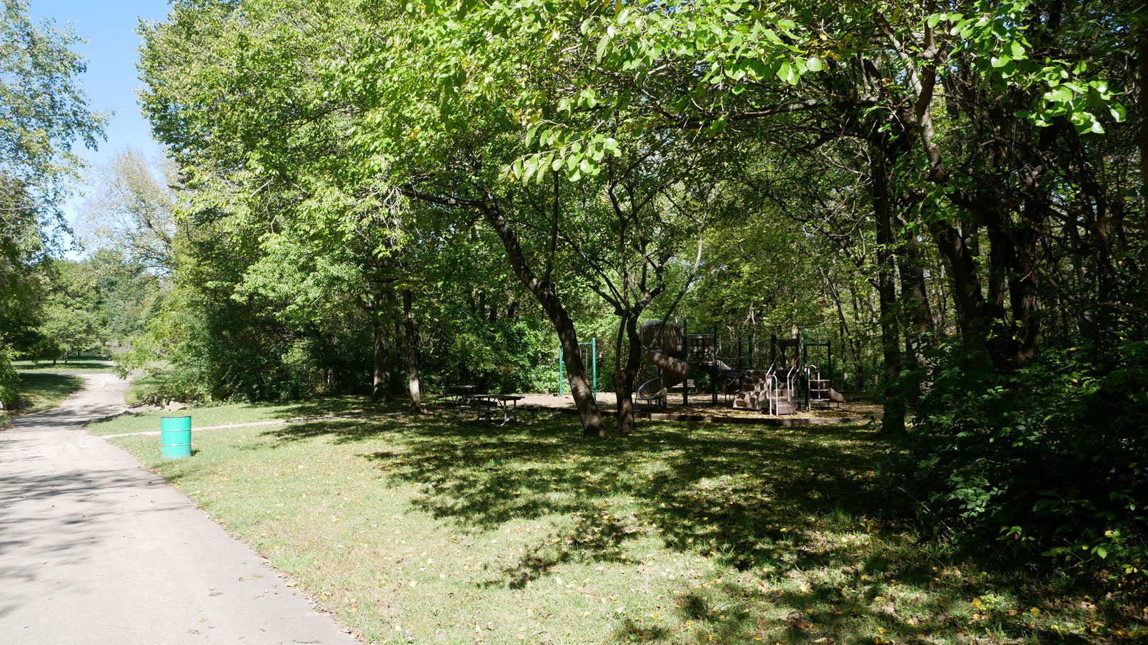 Amesbury Lake Park trail and playground
